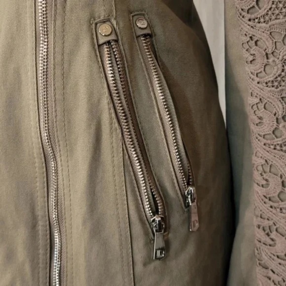 Dawn Levy Lia Lace Sleeve Hooded Utility Jacket - Picture 5 of 16